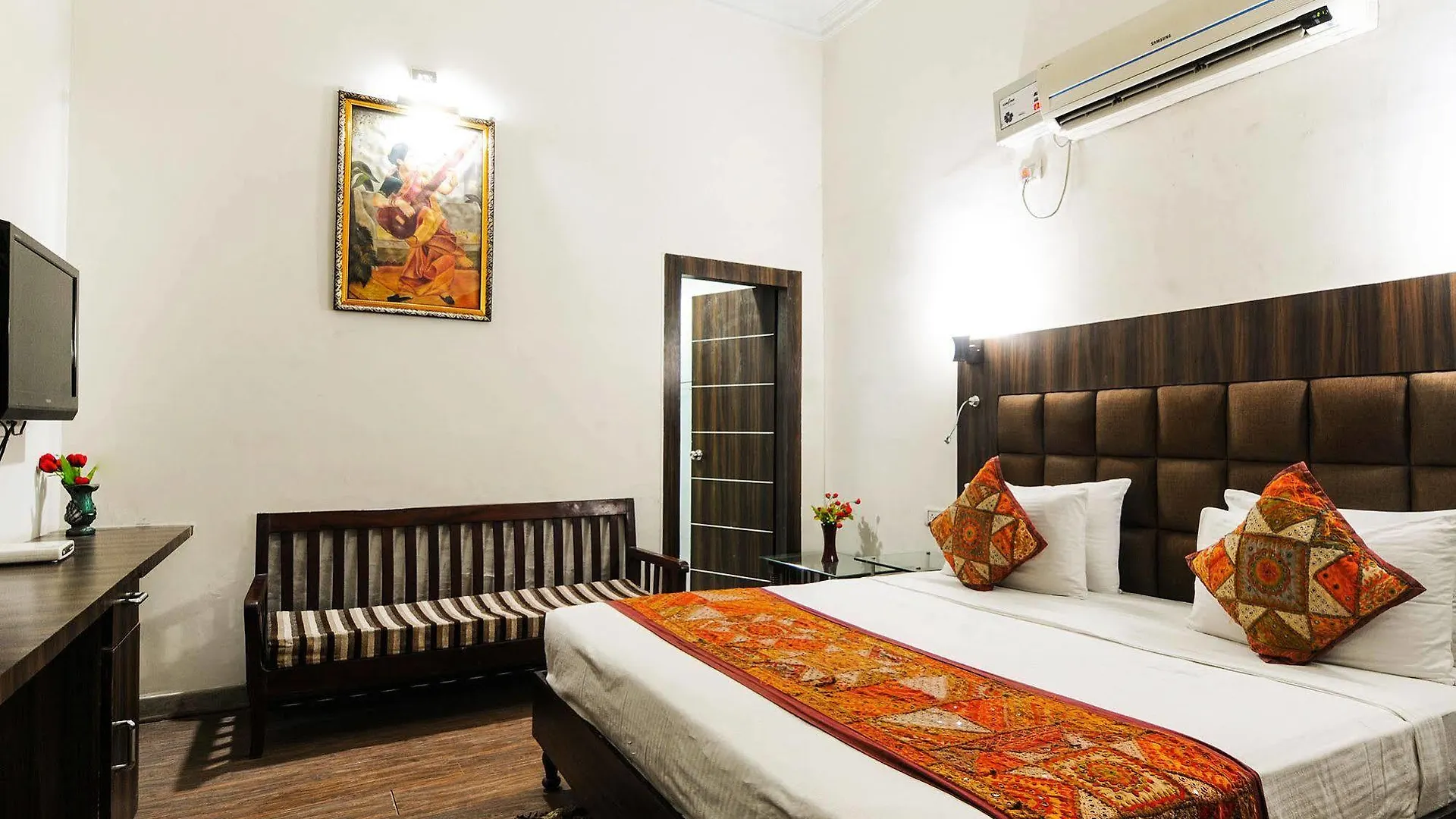 Zo Rooms Vip Road Kalakriti Agra  3*, Agra (Uttar Pradesh)